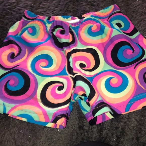 Volleyball shorts - Picture 1 of 2